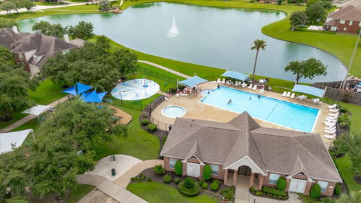 Pearland 2-story, 4-bed 9404 Sunperch Ct-idx