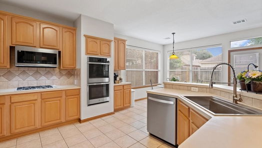 Pearland 2-story, 4-bed 9404 Sunperch Ct-idx