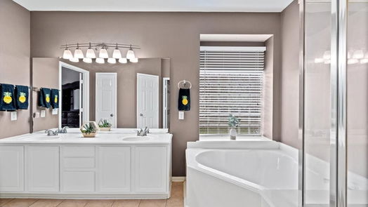 Pearland 2-story, 4-bed 9404 Sunperch Ct-idx