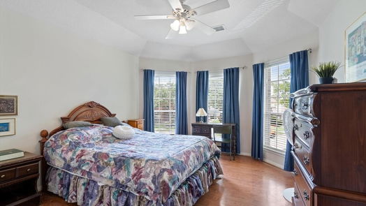 Pearland 2-story, 4-bed 9404 Sunperch Ct-idx