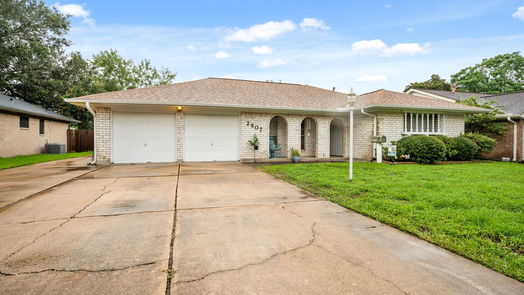 Pearland 1-story, 3-bed 2907 Livingston Drive-idx