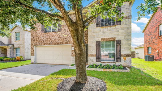 Pearland 2-story, 5-bed 3210 Trail Hollow Drive-idx