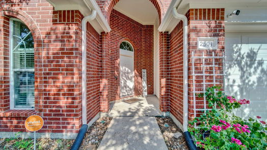 Pearland 1-story, 3-bed 2501 Sunlight Lane-idx