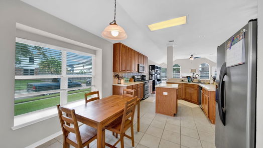 Pearland 1-story, 3-bed 2501 Sunlight Lane-idx