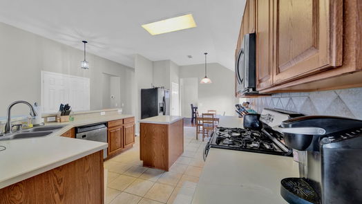 Pearland 1-story, 3-bed 2501 Sunlight Lane-idx