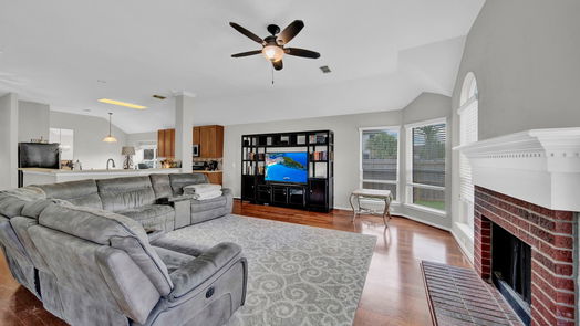 Pearland 1-story, 3-bed 2501 Sunlight Lane-idx