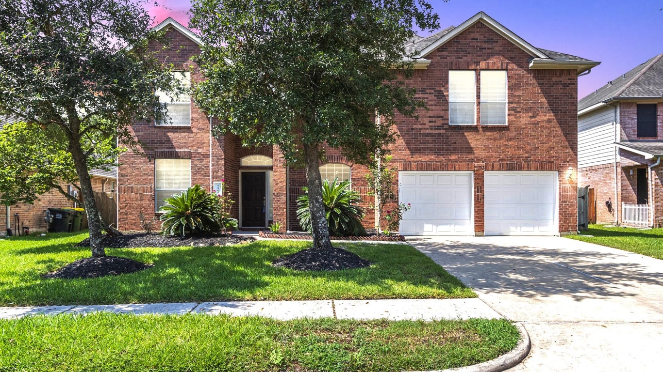 Pearland 2-story, 5-bed 12322 Evening Bay Drive-idx