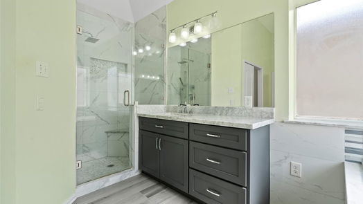 Pearland 2-story, 5-bed 8514 Beacon Bend Lane-idx