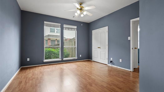Pearland 2-story, 5-bed 8514 Beacon Bend Lane-idx