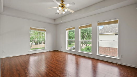 Pearland 2-story, 5-bed 8514 Beacon Bend Lane-idx