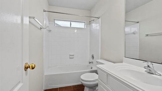 Pearland 2-story, 5-bed 8514 Beacon Bend Lane-idx