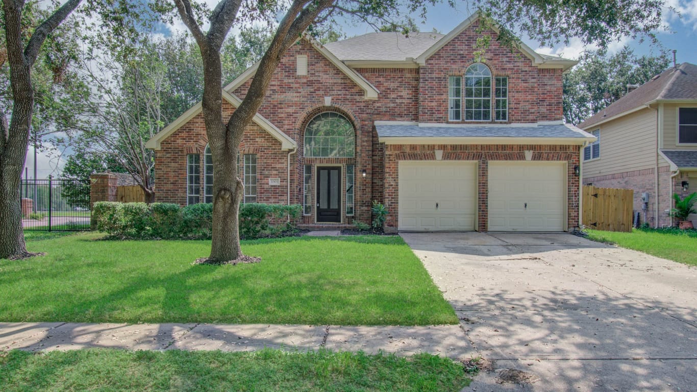 Pearland 2-story, 4-bed 1303 Sandpiper Court S-idx