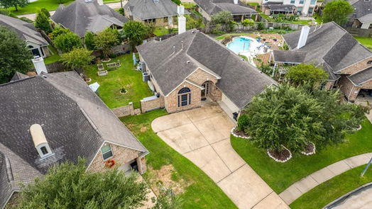 Pearland 1-story, 3-bed 2607 Oxhill Court-idx