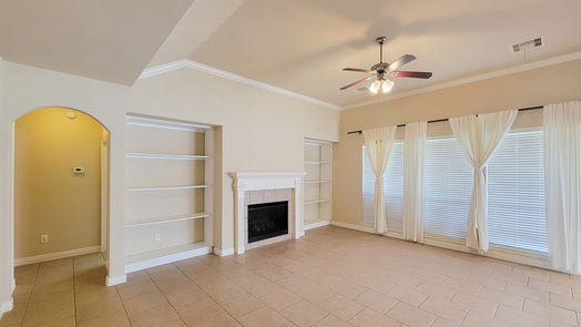 Pearland 2-story, 5-bed 2511 Orchid Creek Drive-idx