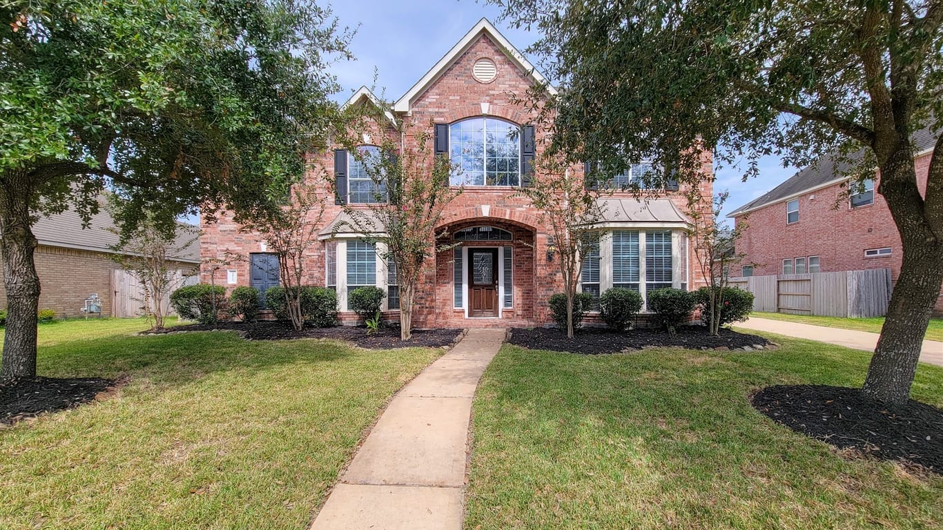 Pearland 2-story, 5-bed 2511 Orchid Creek Drive-idx