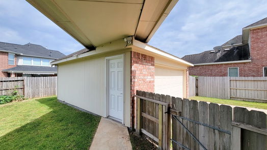 Pearland 2-story, 5-bed 2511 Orchid Creek Drive-idx