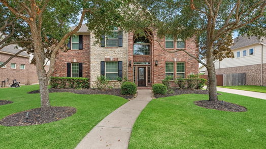 Pearland 2-story, 4-bed 12603 Fall Branch Lane-idx