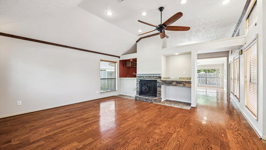 Pearland 1-story, 3-bed 2443 Arrowsmith Court-idx