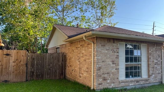 Pearland 1-story, 2-bed 2711 N Brompton Drive-idx