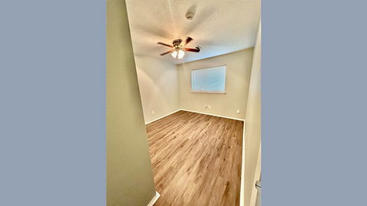 Pearland 1-story, 3-bed 2923 Southdown Drive-idx