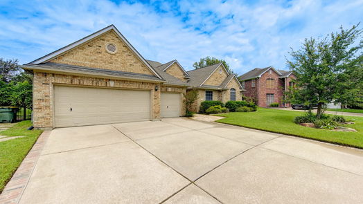 Pearland 1-story, 3-bed 3131 Emory Oak Lane-idx