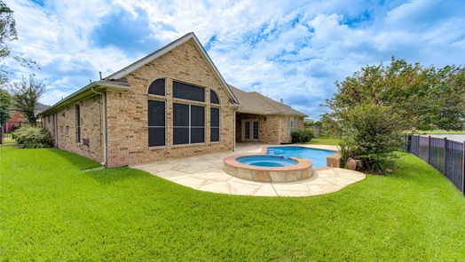 Pearland 1-story, 3-bed 3131 Emory Oak Lane-idx