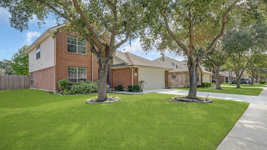 Pearland 2-story, 4-bed 4107 Caneshaw Drive-idx