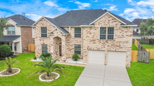 Pearland 2-story, 4-bed 12310 Winding Shores Drive-idx