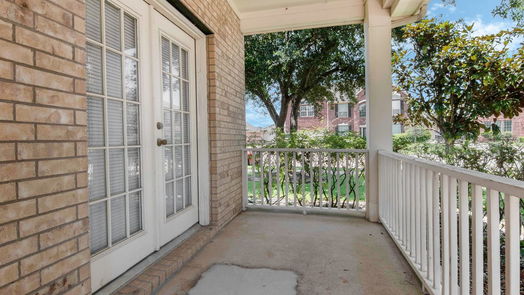 Pearland 2-story, 5-bed 2102 Auburn Shores Drive-idx