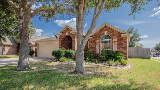 Pearland 1-story, 3-bed 4710 Meridian Park Drive-idx