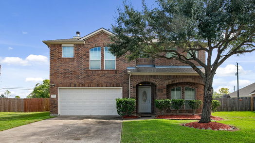 Pearland 2-story, 4-bed 3515 Cypress Village Drive-idx