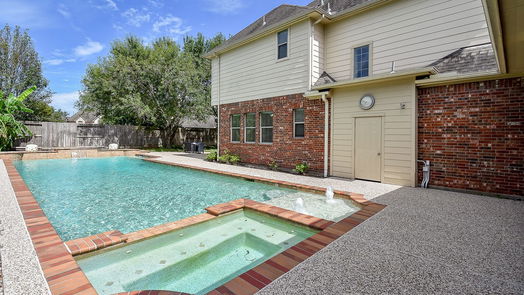 Pearland 2-story, 5-bed 2303 Shady Cove Court-idx