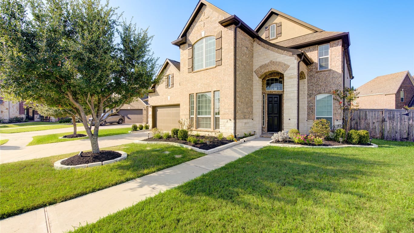 Pearland 2-story, 5-bed 3802 Stone Bend Court-idx