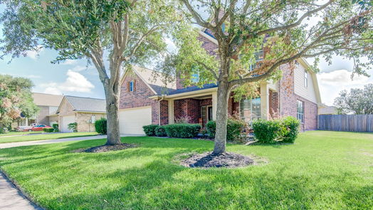 Pearland 2-story, 4-bed 3613 Burwood Court-idx