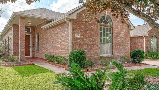 Pearland 1-story, 3-bed 731 Apple Blossom Drive-idx