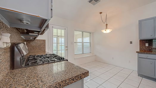 Pearland 1-story, 3-bed 731 Apple Blossom Drive-idx