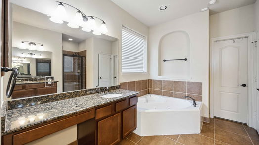 Pearland 2-story, 5-bed 2210 Pearl Bay Court-idx