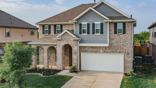 Pearland 2-story, 5-bed 14115 Carlisle Hollow Ln Trail-idx