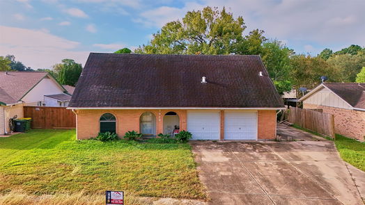 Pearland 2-story, 4-bed 5012 Groveton Lane-idx