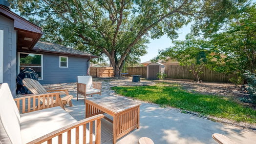 Pearland 1-story, 3-bed 2818 N Brompton Drive-idx