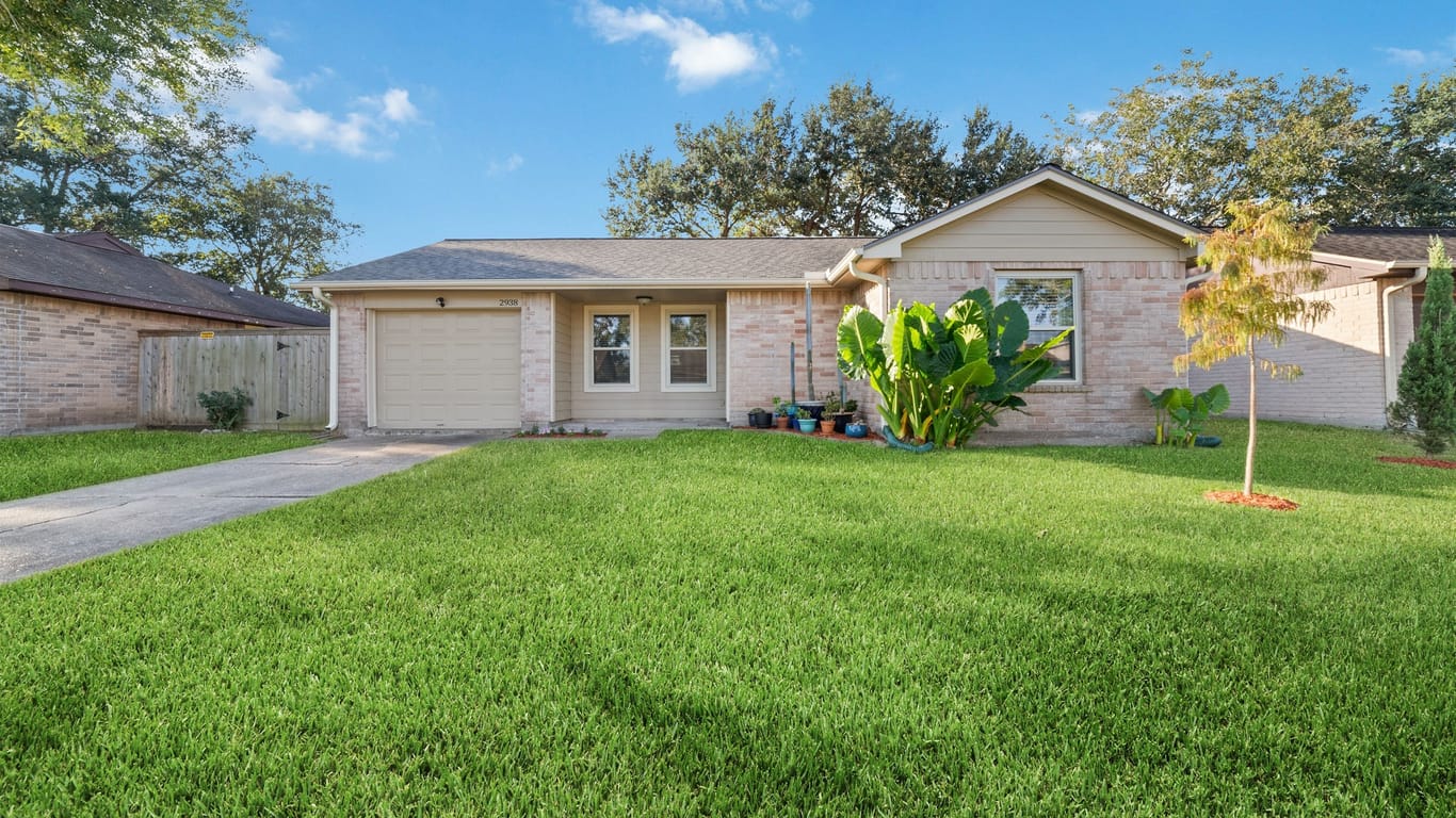 Pearland 1-story, 2-bed 2938 Helmsley Drive-idx