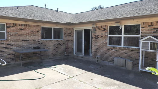 Pearland 1-story, 3-bed 5303 Rockland Drive-idx