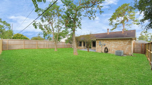 Pearland 1-story, 3-bed 2914 S Peach Hollow Circle-idx