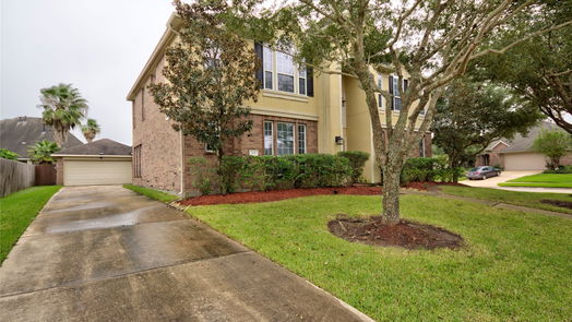 Pearland 2-story, 4-bed 3011 Willow Brook Court-idx