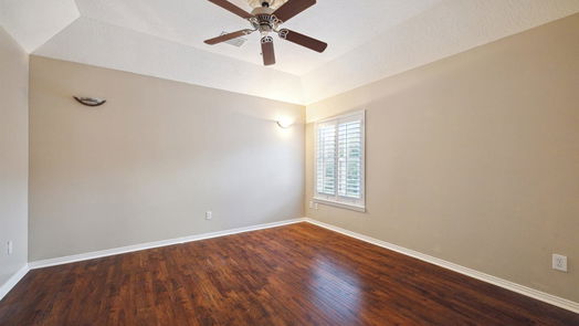 Pearland 2-story, 4-bed 3031 Barton Drive-idx