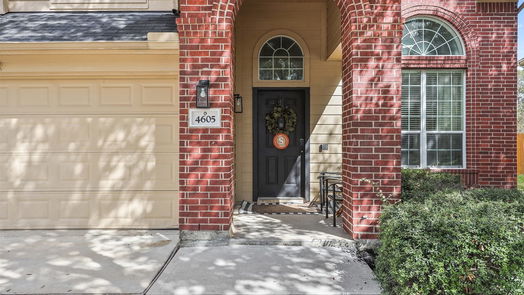 Pearland 2-story, 3-bed 4605 Cypress Bend Court-idx