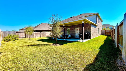 Pearland 2-story, 4-bed 4922 Magnolia Springs Drive-idx