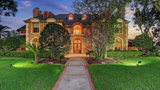 Pearland 2-story, 5-bed 2603 Lakecrest Drive-idx