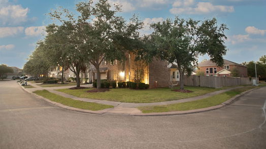 Pearland 2-story, 5-bed 12301 Signal Hill Court-idx