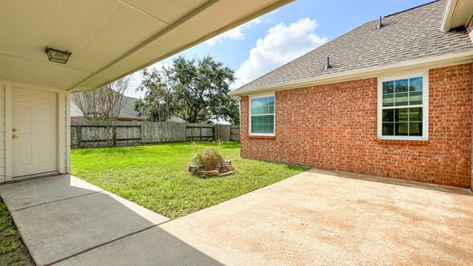 Pearland null-story, 4-bed 907 N Elder Grove Drive-idx